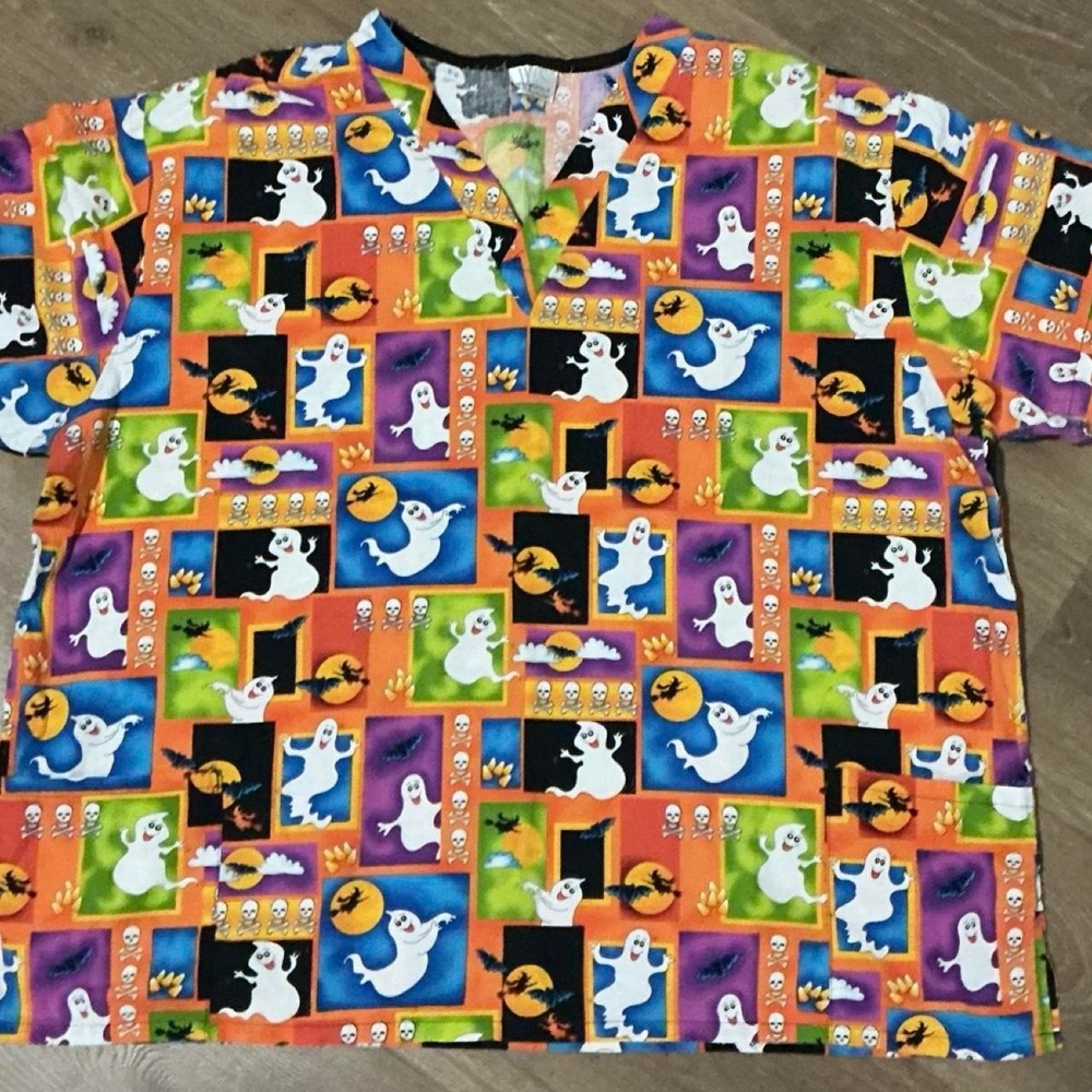 Scrubstar Orange Halloween Medical Scrub Top Ghost Cat Candy Corn Size  2X